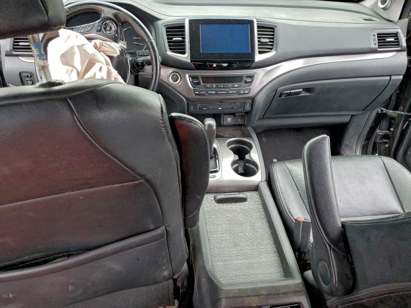 Photo 8 from auction – 2016 HONDA PILOT EXL with VIN 5FNYF6H86GB044465