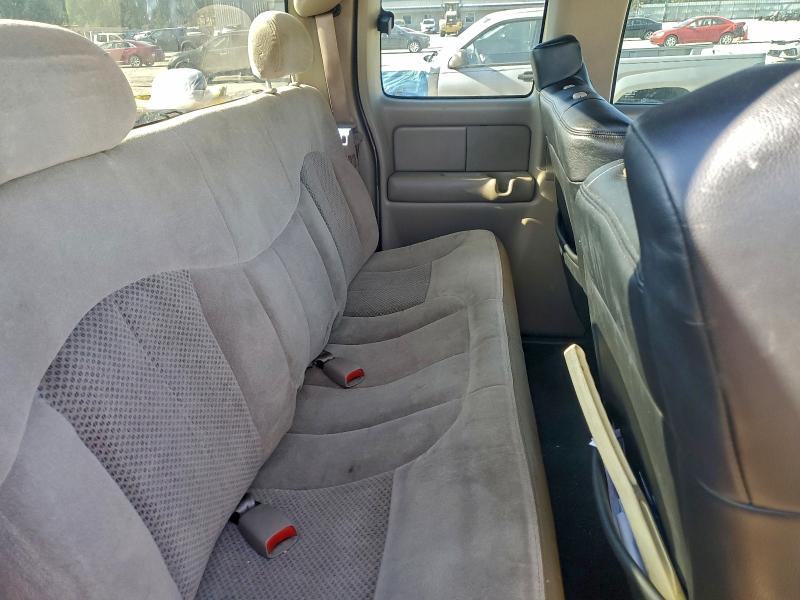 Photo 10 from auction – 2001 CHEVROLET SILVERADO with VIN 2GCEC19V111311993