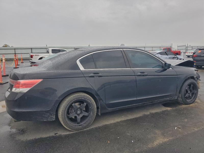 Photo 3 from auction – 2011 HONDA ACCORD EXL with VIN 1HGCP2F85BA121509