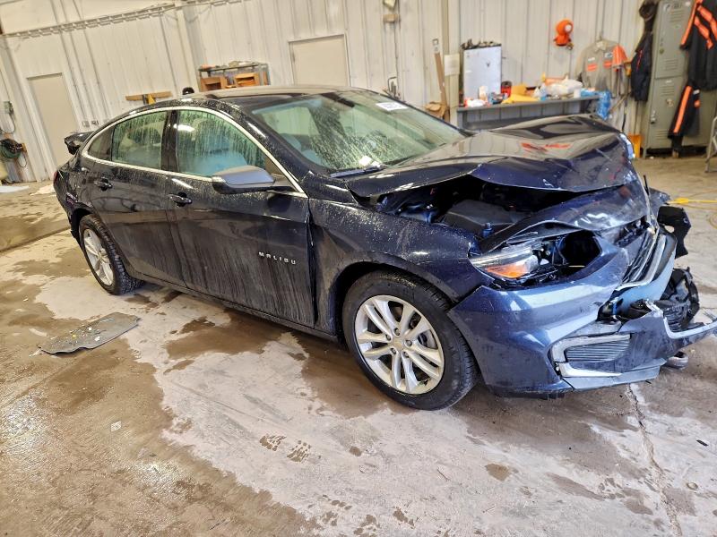 Photo 4 from auction – 2018 CHEVROLET MALIBU LT with VIN 1G1ZD5ST9JF221393