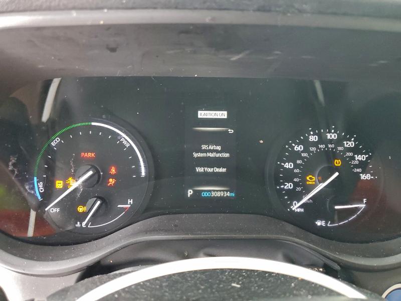 Photo 9 from auction – 2022 TOYOTA SIENNA LE with VIN 5TDKSKFC6NS048073