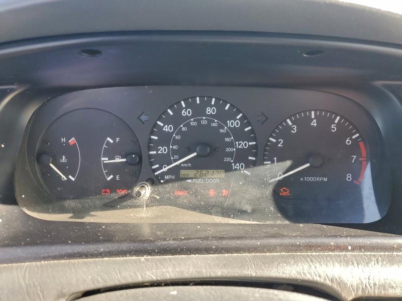 Photo 9 from auction – 2001 TOYOTA CAMRY with VIN 4T1BG22K81U849166
