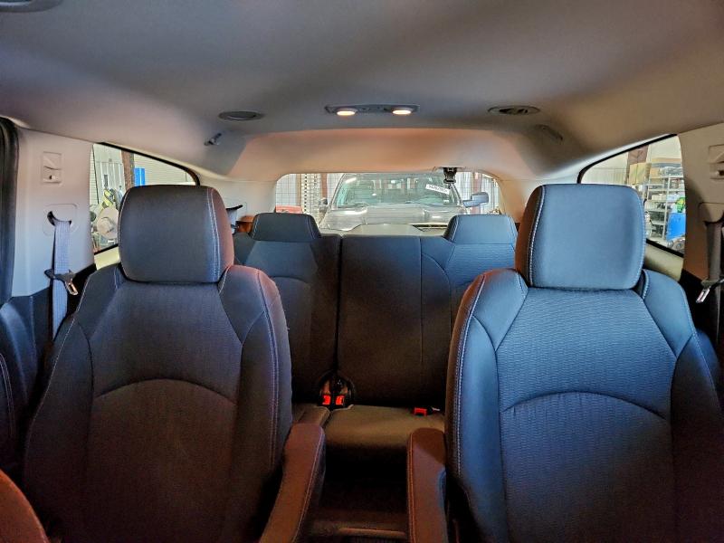 Photo 10 from auction – 2015 CHEVROLET TRAVERSE L with VIN 1GNKRGKD5FJ140658
