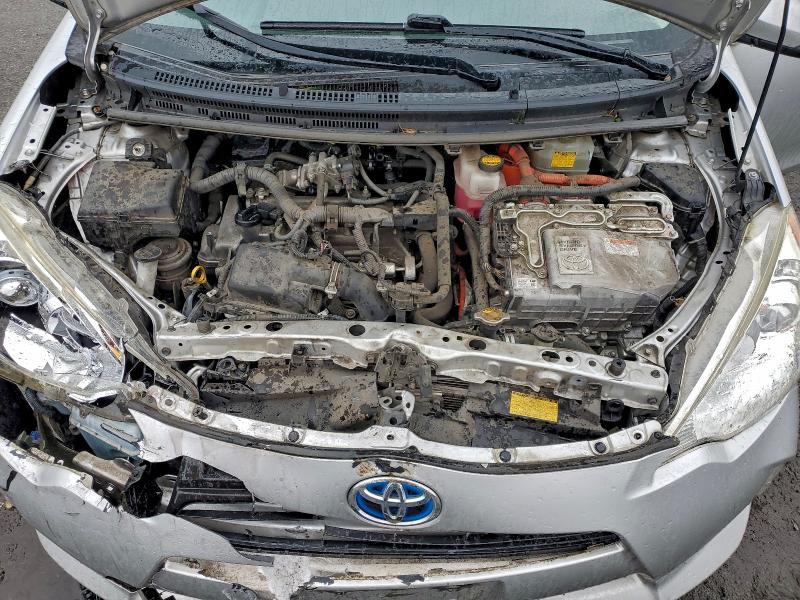 Photo 11 from auction – 2014 TOYOTA PRIUS C with VIN JTDKDTB34E1067112