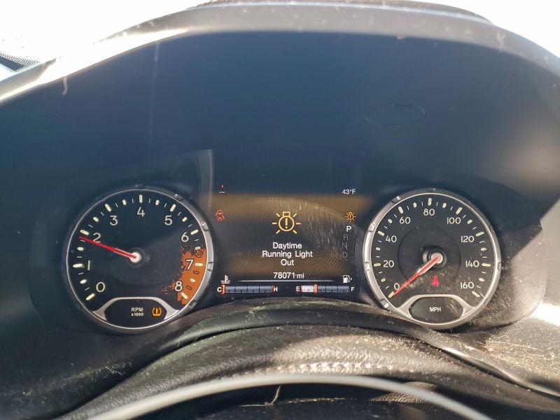 Photo 9 from auction – 2016 JEEP RENEGADE L with VIN ZACCJBDT0GPD33748