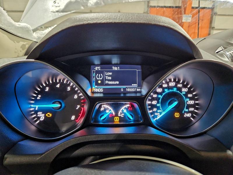 Photo 9 from auction – 2015 FORD ESCAPE SE with VIN 1FMCU9G94FUB51124