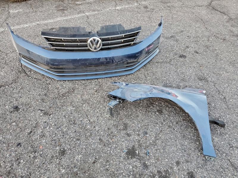 Photo 12 from auction – 2018 VOLKSWAGEN JETTA S with VIN 3VW2B7AJ5JM222743