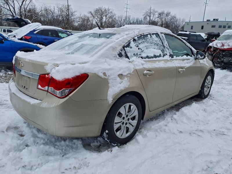 Photo 3 from auction – 2012 CHEVROLET CRUZE LS with VIN 1G1PC5SH6C7300054