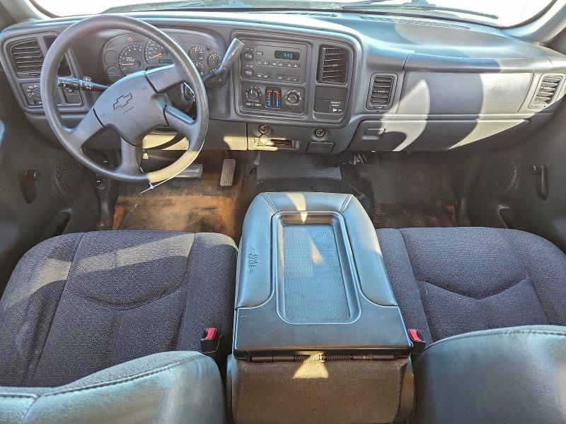 Photo 8 from auction – 2004 CHEVROLET SILVERADO with VIN 1GCEC19X24Z212130