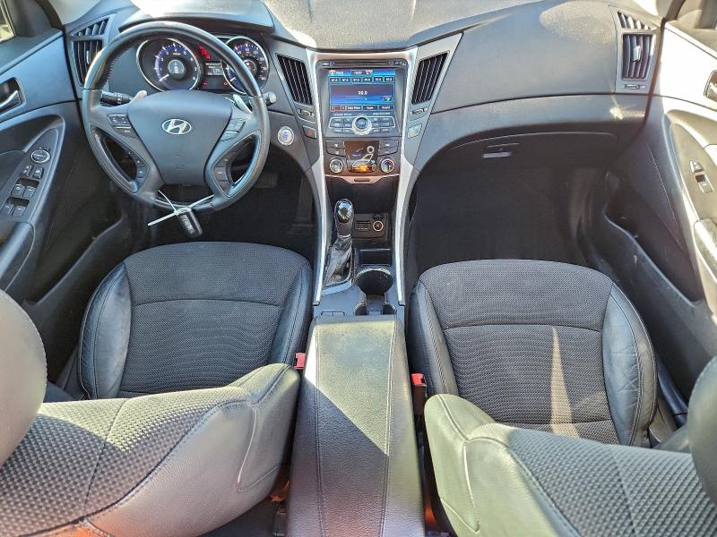 Photo 8 from auction – 2013 HYUNDAI SONATA SE with VIN 5NPEC4AC5DH691046