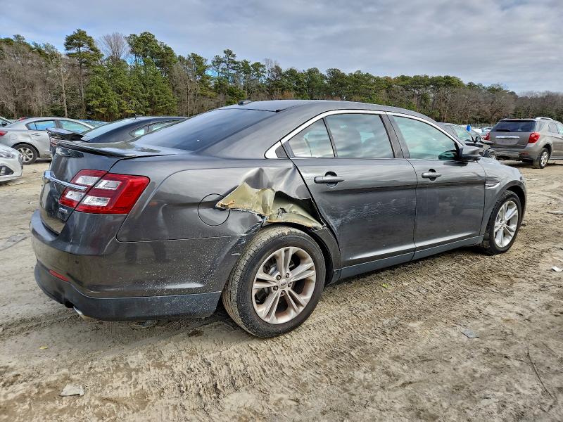 Photo 3 from auction – 2016 FORD TAURUS SEL with VIN 1FAHP2E80GG102009