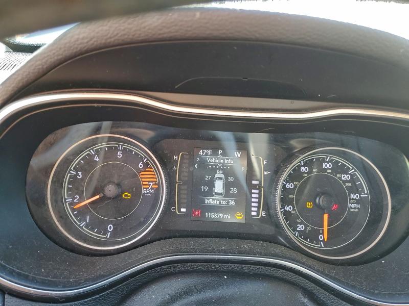 Photo 9 from auction – 2019 JEEP CHEROKEE L with VIN 1C4PJMLB0KD118853