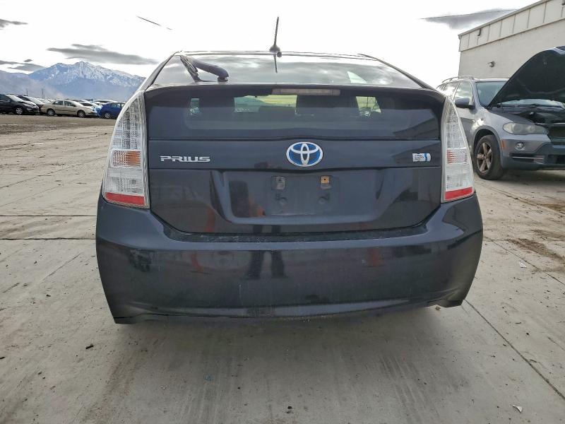 Photo 6 from auction – 2011 TOYOTA PRIUS with VIN JTDKN3DU6B1410758