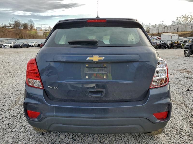 Photo 6 from auction – 2018 CHEVROLET TRAX LS with VIN 3GNCJKSB3JL348682