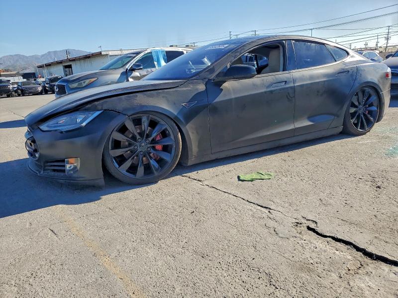 TESLA MODEL S 2015 with VIN 5YJSA1E16FF120263 - Photo from auction