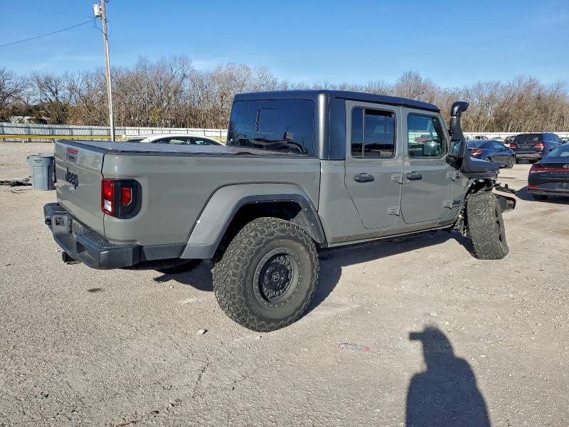Photo 3 from auction – 2022 JEEP GLADIATOR with VIN 1C6HJTAG6NL140029