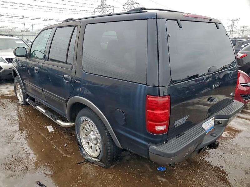 Фото 2 с аукциона – 2001 FORD EXPEDITION с VIN 1FMPU16L81LB37547