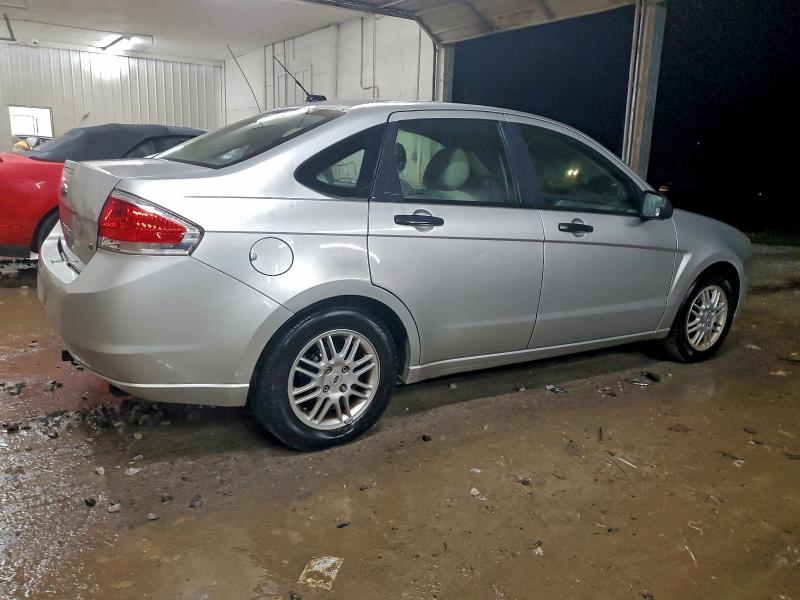 Photo 3 from auction – 2011 FORD FOCUS SE with VIN 1FAHP3FN2BW106345