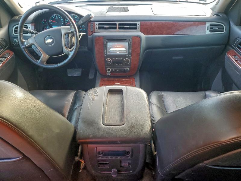 Photo 8 from auction – 2012 CHEVROLET AVALANCHE with VIN 3GNTKGE72CG174844