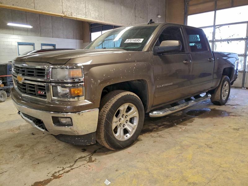 CHEVROLET SILVERADO 2015 with VIN 3GCUKREC6FG412477 - Photo from auction