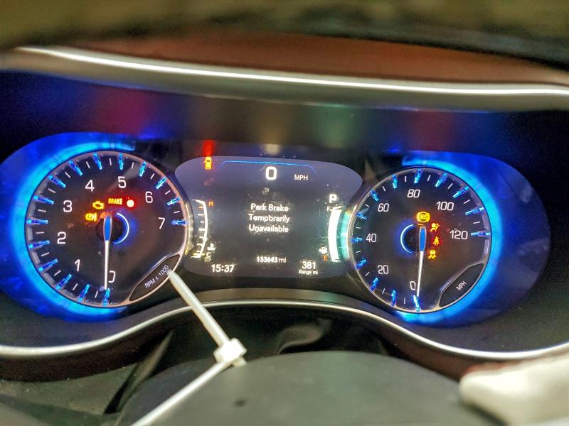 Photo 9 from auction – 2017 CHRYSLER PACIFICA L with VIN 2C4RC1GG8HR505003