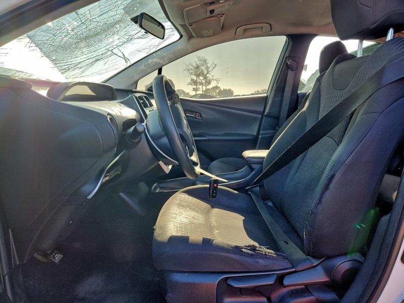 Photo 7 from auction – 2016 TOYOTA PRIUS with VIN JTDKBRFU4G3018544