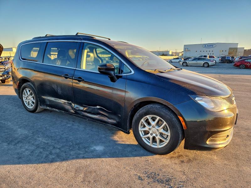 Photo 4 from auction – 2020 CHRYSLER VOYAGER LX with VIN 2C4RC1DG4LR258477