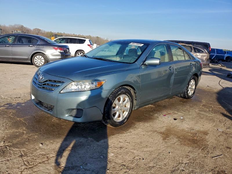 TOYOTA CAMRY BASE 2011 with VIN 4T1BF3EK6BU648694 - Photo from auction