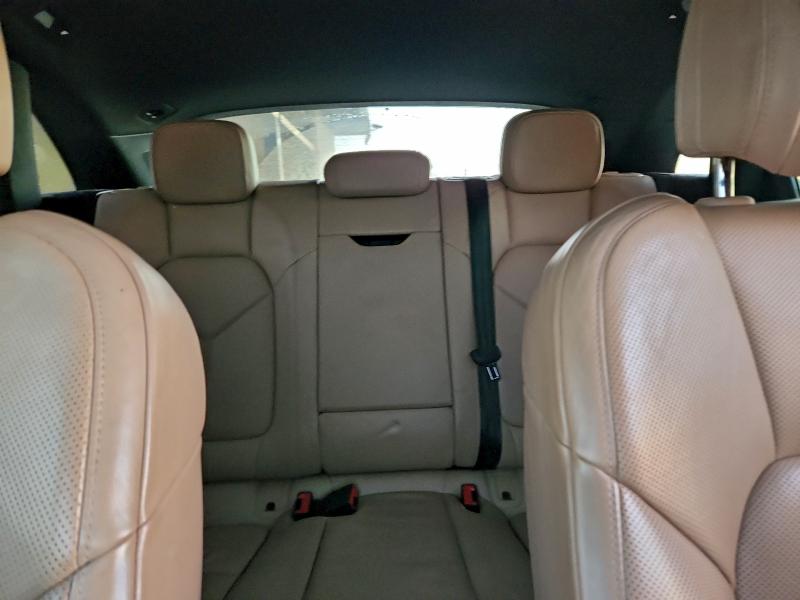 Photo 10 from auction – 2019 PORSCHE MACAN with VIN WP1AA2A51KLB07176