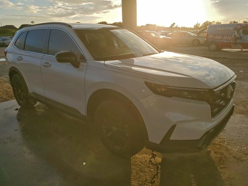 Photo 4 from auction – 2024 HONDA CR-V with VIN 7FARS5H59RE007367