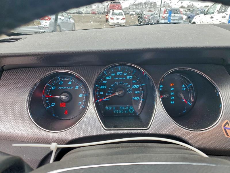 Photo 9 from auction – 2010 FORD TAURUS SHO with VIN 1FAHP2KTXAG104592