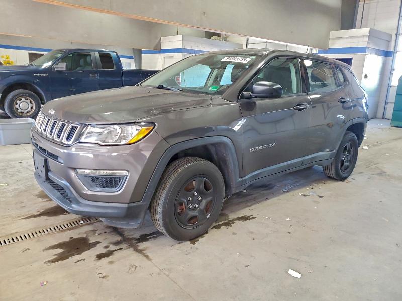 JEEP COMPASS SP 2019 with VIN 3C4NJDAB6KT640195 - Photo from auction