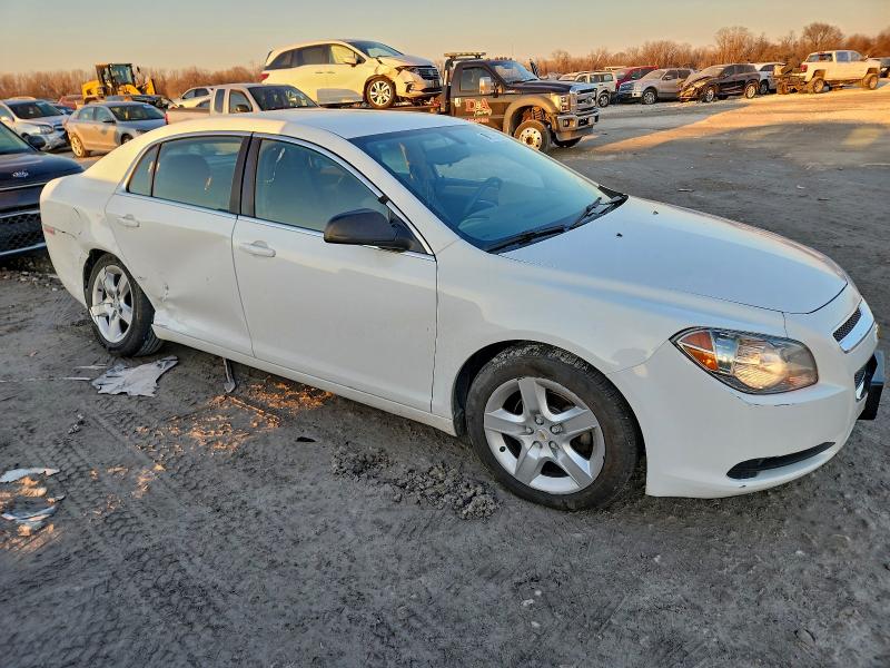 Photo 4 from auction – 2010 CHEVROLET MALIBU LS with VIN 1G1ZB5EB4AF140469