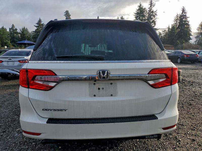 Photo 6 from auction – 2018 HONDA ODYSSEY EX with VIN 5FNRL6H72JB029960