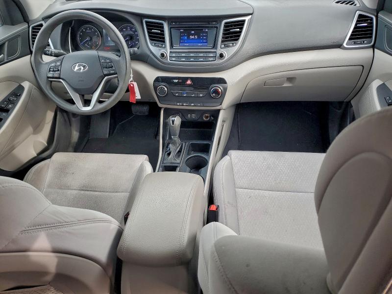 Photo 8 from auction – 2018 HYUNDAI TUCSON SE with VIN KM8J2CA45JU813499