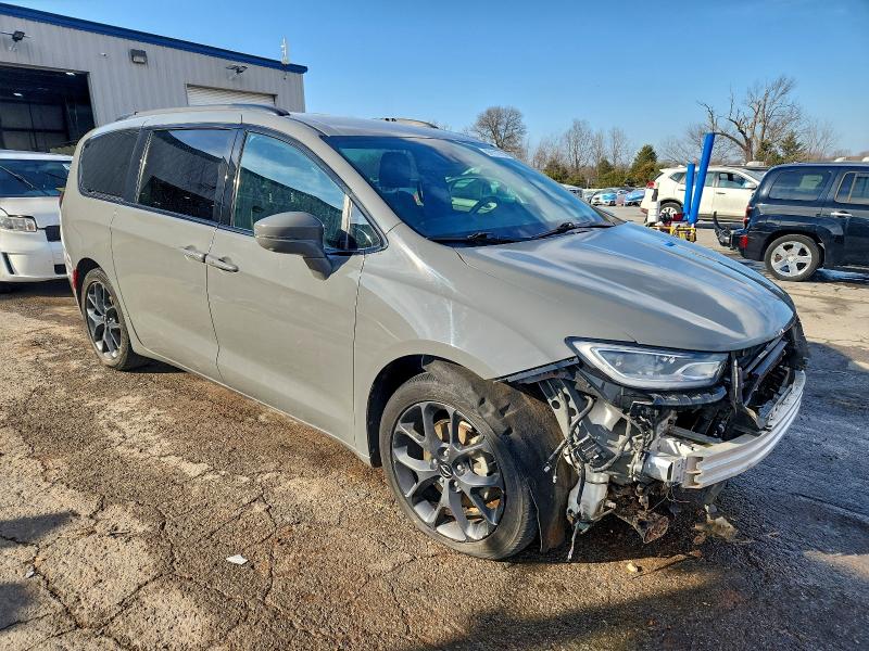 Photo 4 from auction – 2021 CHRYSLER PACIFICA T with VIN 2C4RC1BG8MR579636
