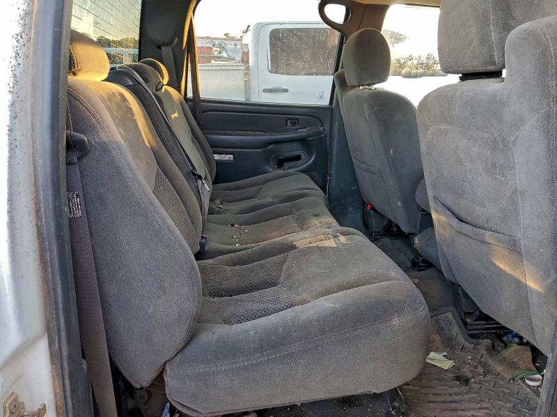 Photo 10 from auction – 2007 CHEVROLET SILVERADO with VIN 1GCJK33G87F126154