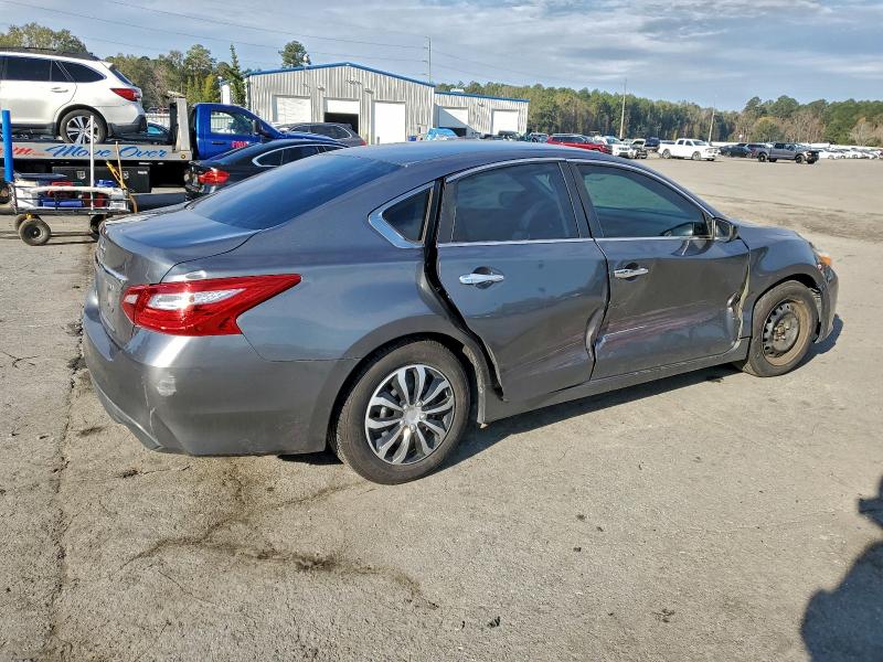 Photo 3 from auction – 2017 NISSAN ALTIMA 2.5 with VIN 1N4AL3AP5HC188765