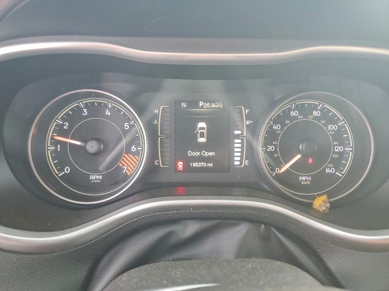 Photo 9 from auction – 2014 JEEP CHEROKEE L with VIN 1C4PJLCB3EW116324
