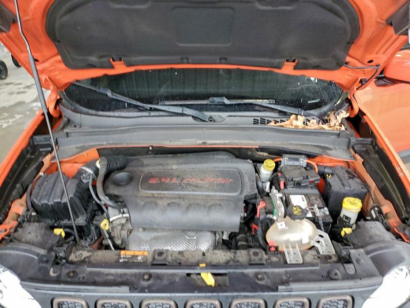 Photo 11 from auction – 2016 JEEP RENEGADE with VIN ZACCJABT5GPC70613