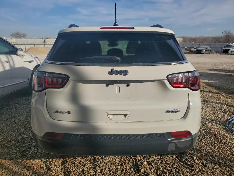 Photo 6 from auction – 2025 JEEP COMPASS LA with VIN 3C4NJDBN4ST521442