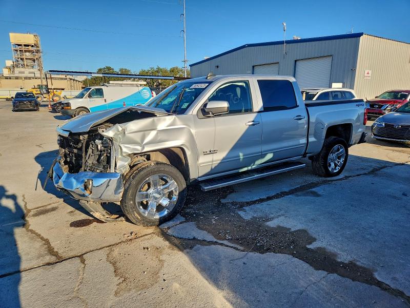 CHEVROLET SILVERADO 2018 with VIN 3GCUKRER5JG333461 - Photo from auction