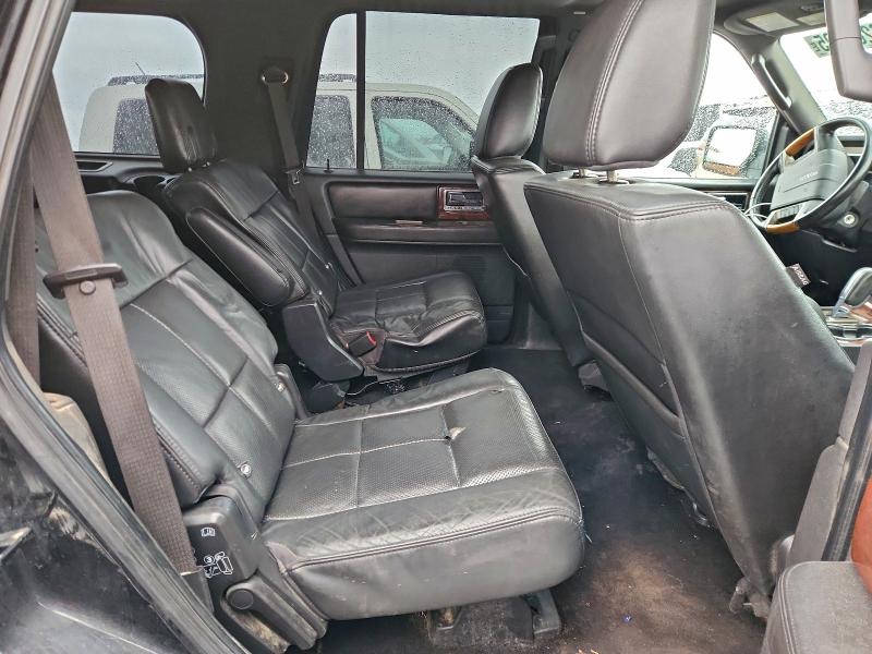 Photo 10 from auction – 2011 LINCOLN NAVIGATOR with VIN 5LMJJ2H56BEJ03998