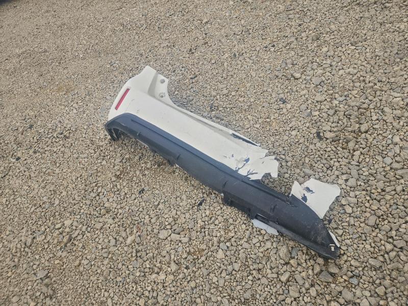 Photo 12 from auction – 2017 TOYOTA PRIUS V with VIN JTDZN3EU7HJ069912