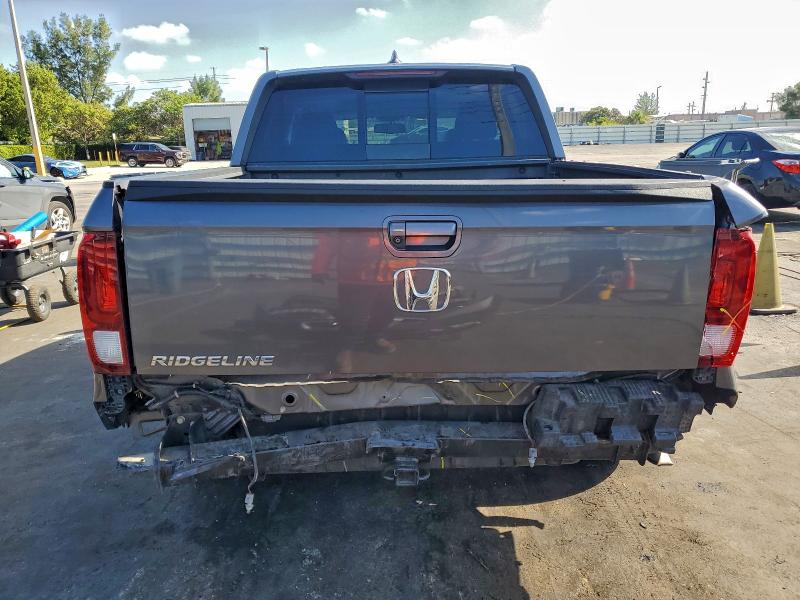 Photo 6 from auction – 2019 HONDA RIDGELINE with VIN 5FPYK2F63KB003121