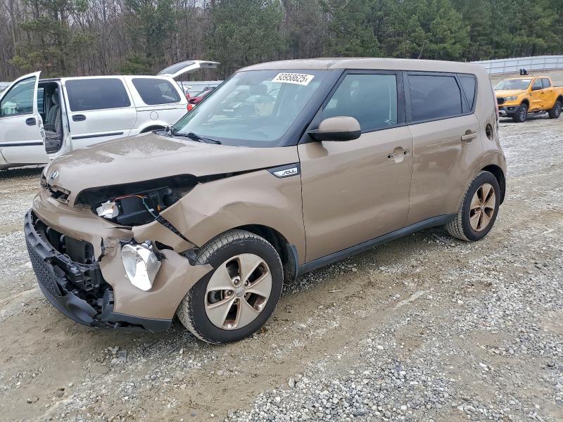 KIA SOUL 2016 with VIN KNDJN2A23G7285568 - Photo from auction