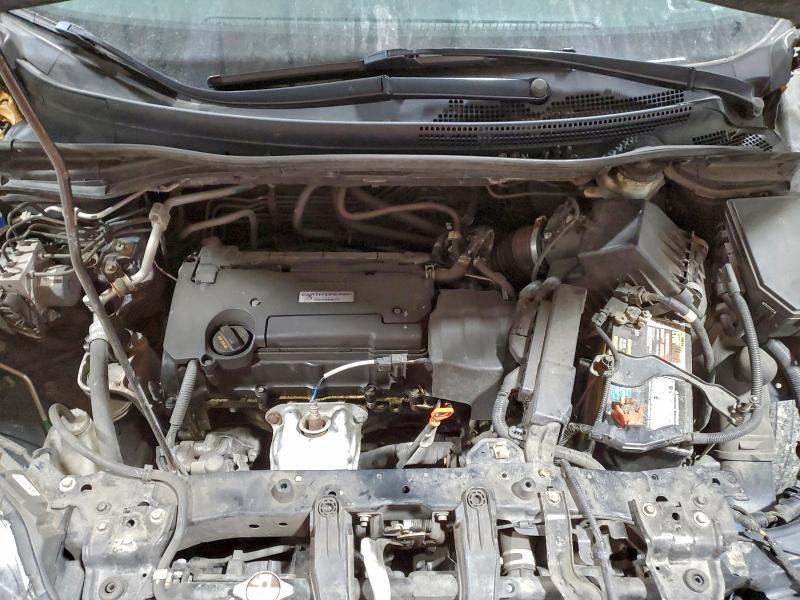 Photo 12 from auction – 2016 HONDA CR-V LX with VIN 5J6RM4H32GL101237