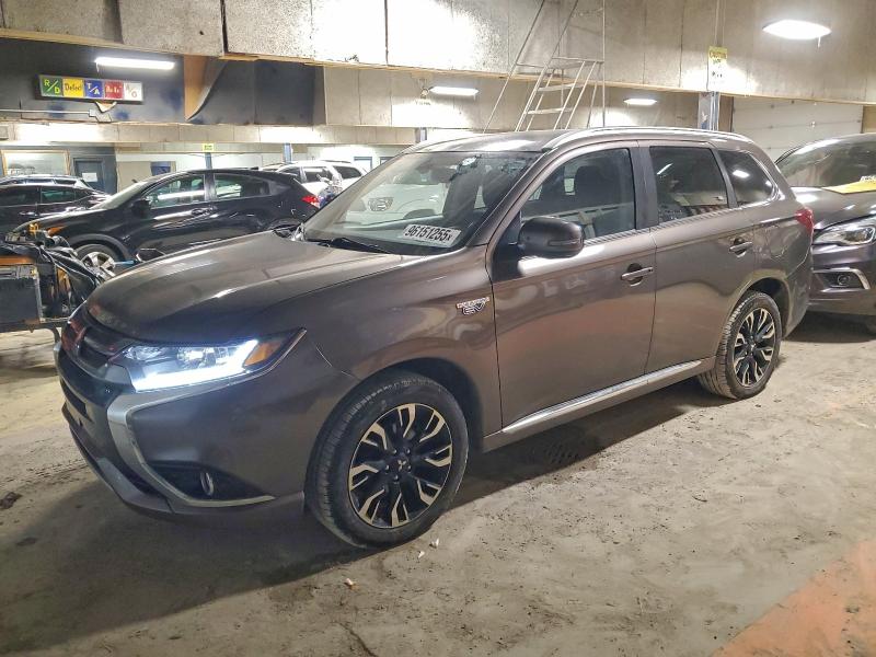 MITSUBISHI OUTLANDER 2018 with VIN JA4J24A5XJZ050542 - Photo from auction