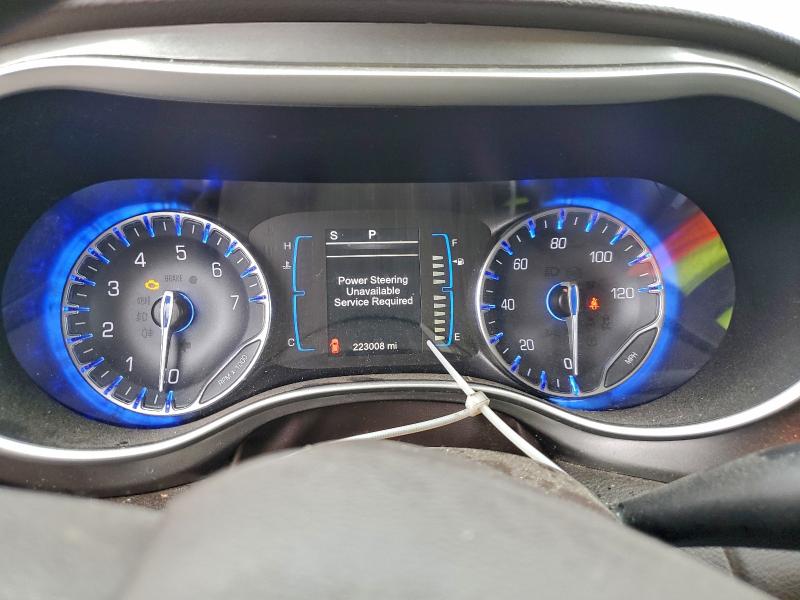 Photo 9 from auction – 2017 CHRYSLER PACIFICA T with VIN 2C4RC1DGXHR593024
