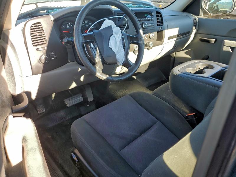 Photo 8 from auction – 2013 CHEVROLET SILVERADO with VIN 1GCNCPEA0DZ145676